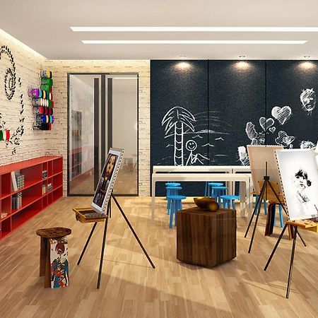 The Residences At Commonwealth By Century Properties Quezon City Exteriér fotografie