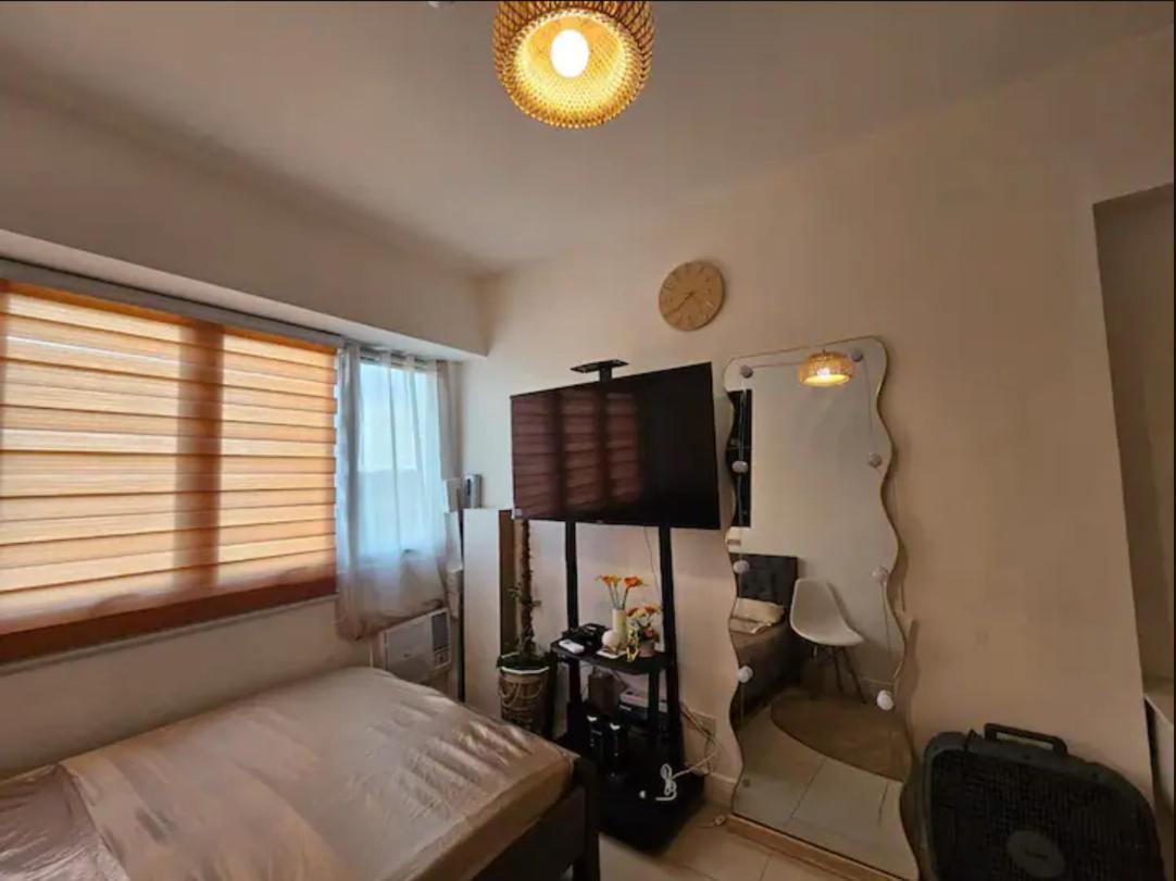The Residences At Commonwealth By Century Properties Quezon City Exteriér fotografie
